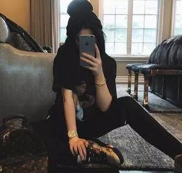 国产熟女大屁股分类视频,性感曲线的极致演绎